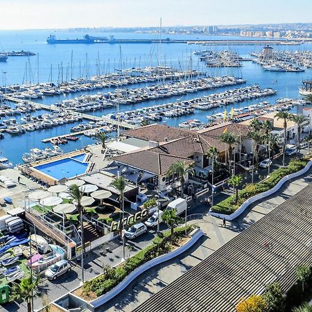 2 Bedroom Stunning Apartment In Torrevieja Kültér fotó