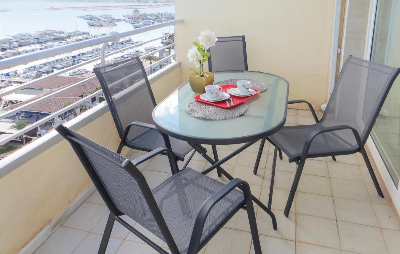 2 Bedroom Stunning Apartment In Torrevieja Kültér fotó