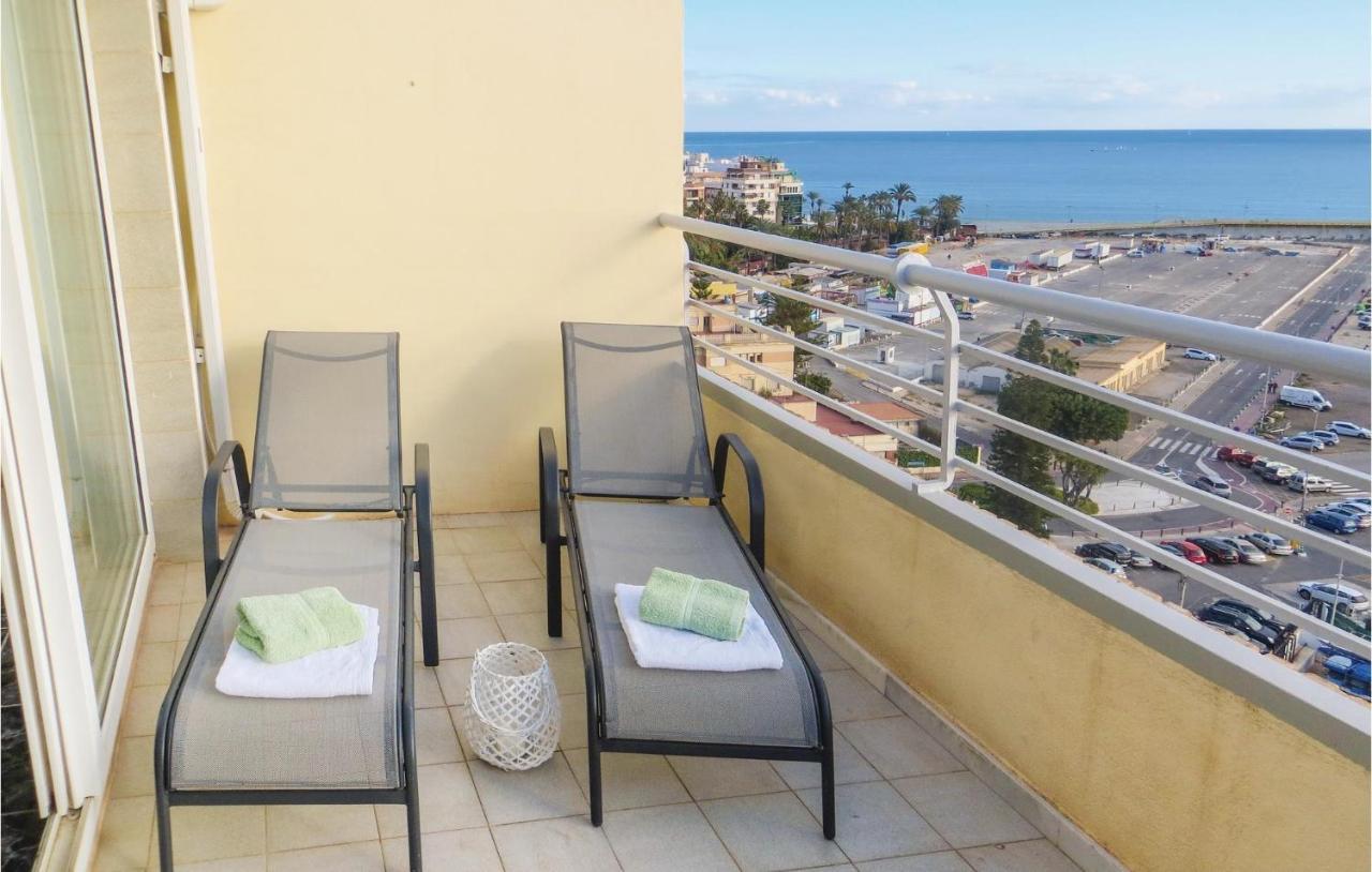 2 Bedroom Stunning Apartment In Torrevieja Kültér fotó