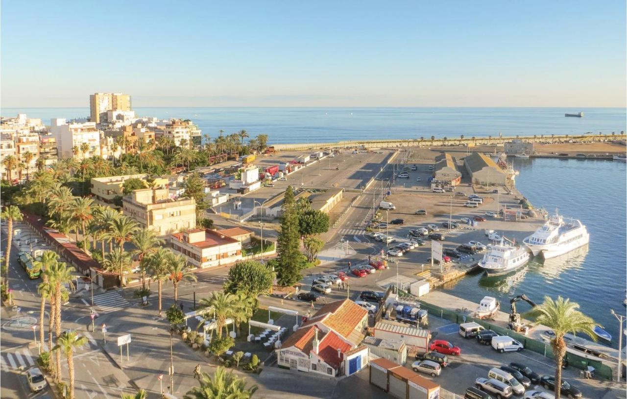 2 Bedroom Stunning Apartment In Torrevieja Kültér fotó